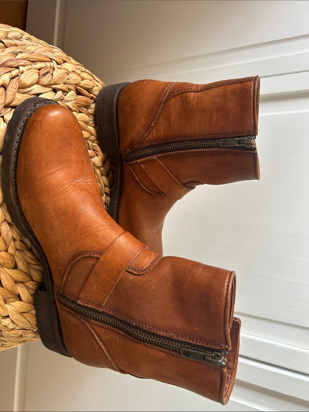 Frye Women’s Veronica Boot - Picture 9 of 10